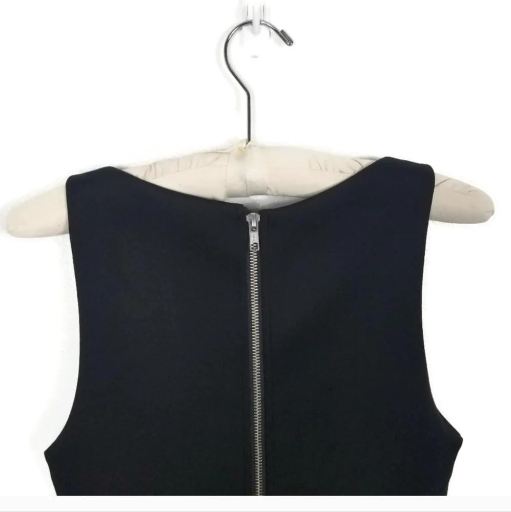 MINKPINK by Revolve flared sleeveless v- neck black mini skater dress. Size M - Picture 6 of 8